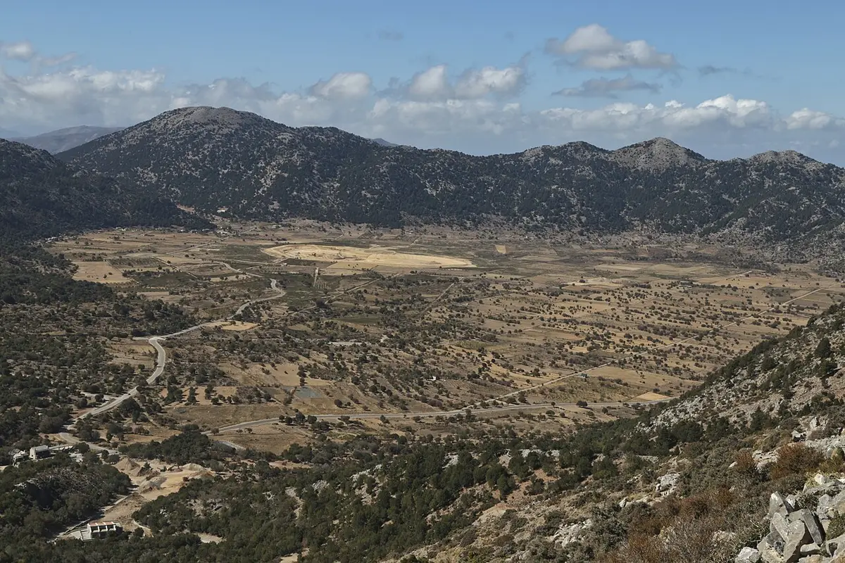 Omalosplatån i Lefka Ori, de Vita bergen på Kreta