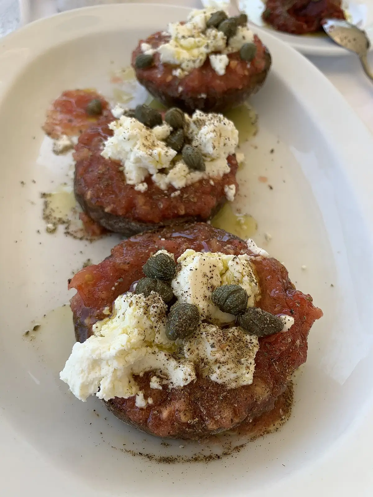 Dakos serverad på Kreta